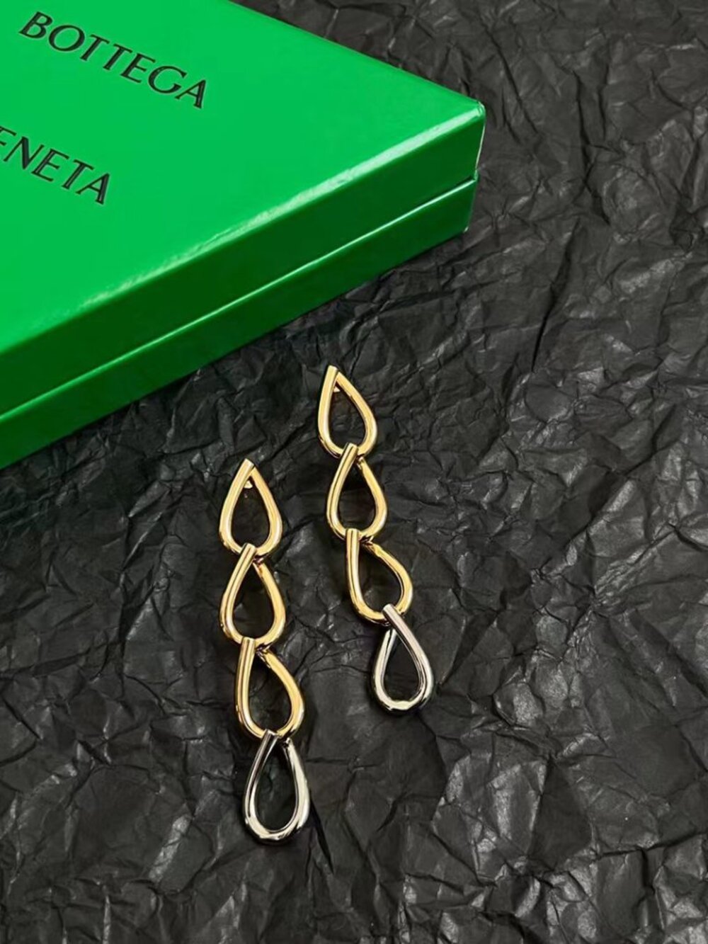 🎷Bottega Veneta Stud earrings